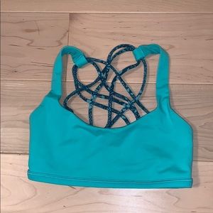 lululemon sports bra